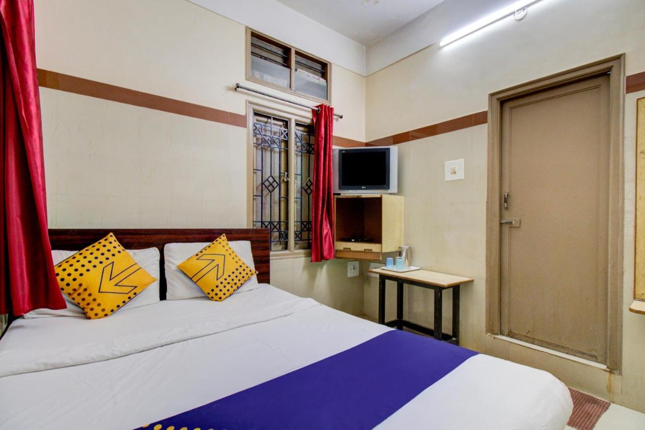Spot On 75643 Golden Guest House Bangalore Exterior photo